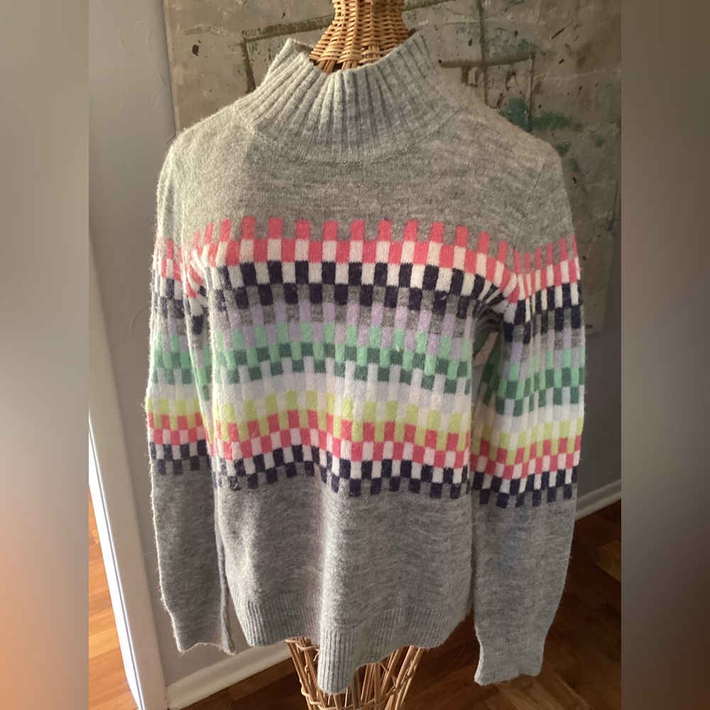 Loft Fashion Gray Multicolor Turtleneck Sweater